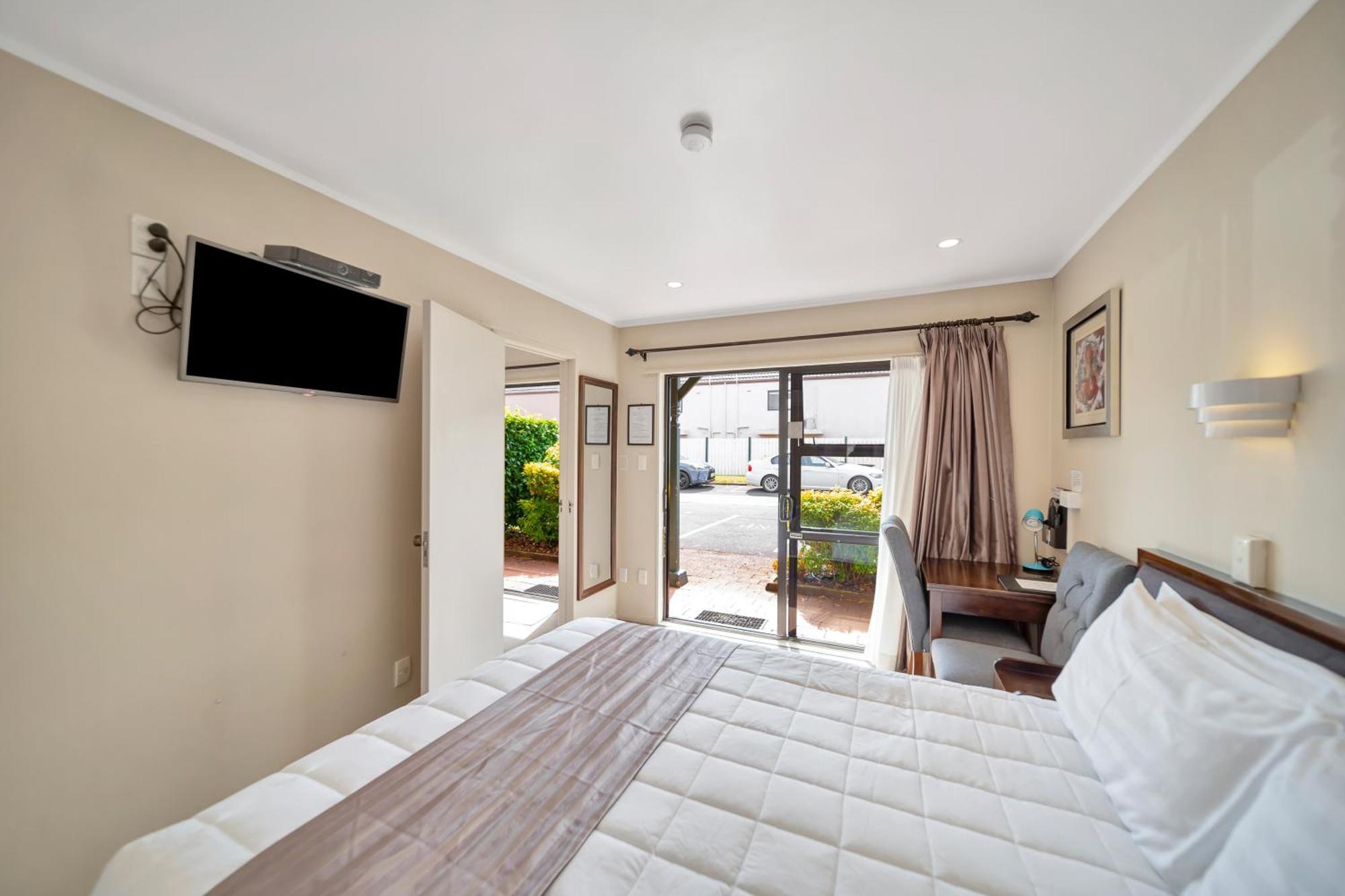 Tudor Court Motor Lodge Auckland Exterior foto